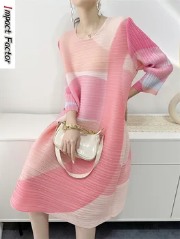 Весна и осень 2023, Новый продукт, плиссированное платье, женское плиссированное платье с цифровой печатью, Свободная расслабленная плиссированная одежда средней длины.