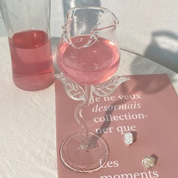 Дизайнерские бокалы с розами, нишевые бокалы для шампанского в стиле Ins, высококачественная бытовая креативная стеклянная кружка