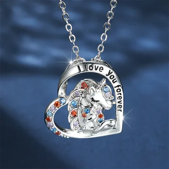 Милое женское ожерелье с подвеской в виде сердечка серебристого цвета, ожерелье из радужного циркона, Милое свадебное ожерелье с единорогом