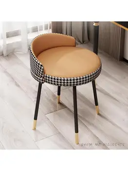 Скандинавский легкий роскошный туалетный стул для спальни простой стул для макияжа минималистичная маленькая квартира стул для макияжа чистый красный стул ins с