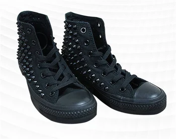 Трендовая новая полностью черная парусиновая обувь с заклепками, модная обувь для уличных танцев в стиле хип-хоп, обувь для настольных игр, пара повседневной обуви